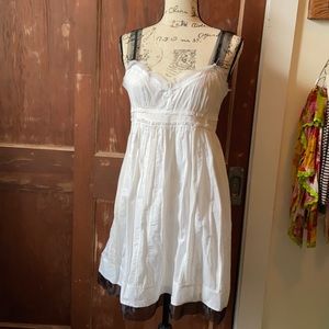 Ann Taylor loft white and black dress size 8P